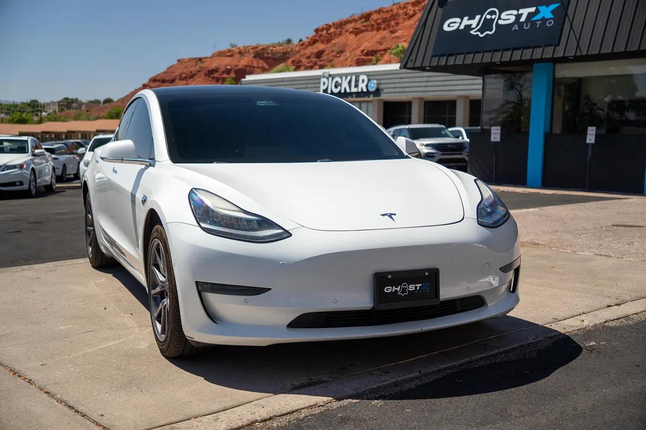 tesla model 3 2019 5YJ3E1EA1KF412132 image tesla model 3 2019 5YJ3E1EA1KF412132 image